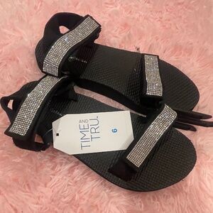 Bedazzled never worn tivas